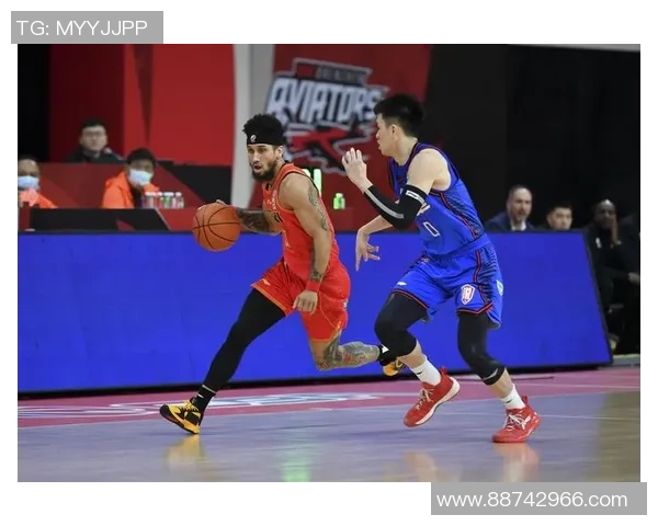 广东男篮与同曦队精彩对决直播全程回顾与分析